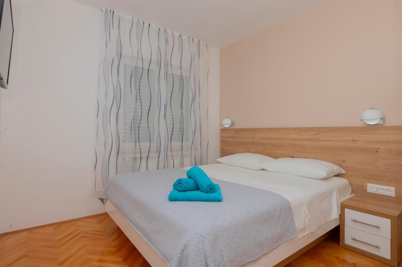Apartments Radeljic Podstrana Kültér fotó