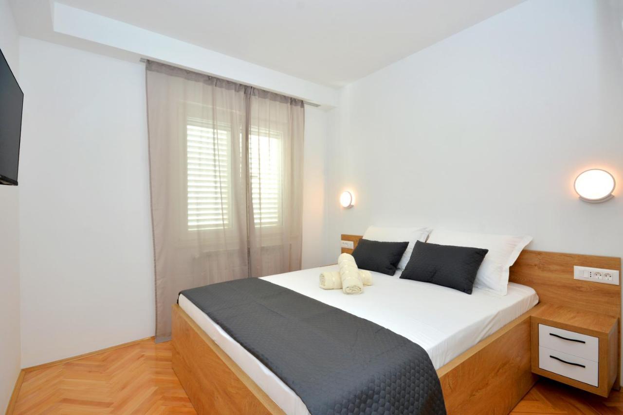 Apartments Radeljic Podstrana Kültér fotó